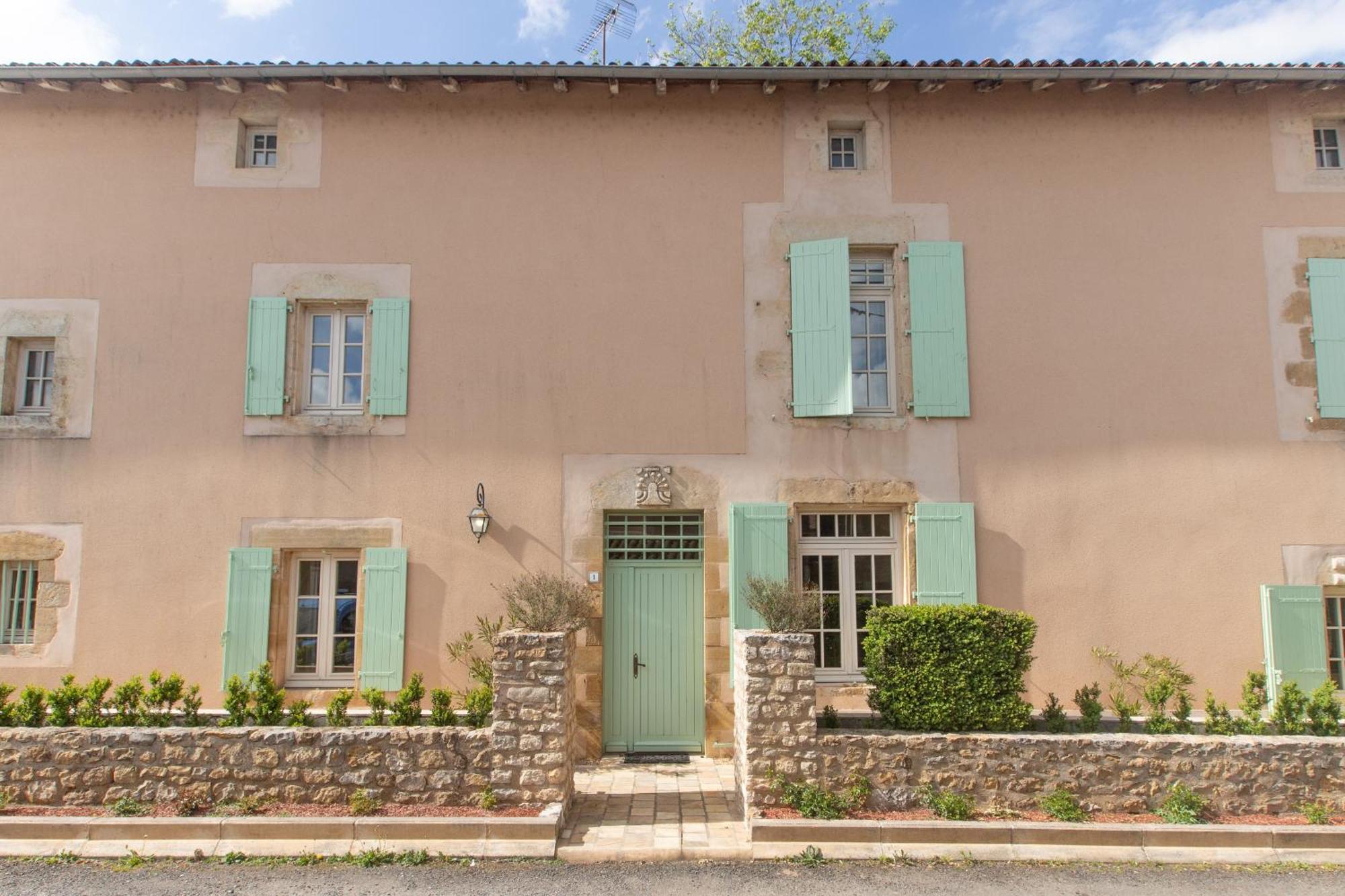 Le Clos Du Gue Pressac Dış mekan fotoğraf